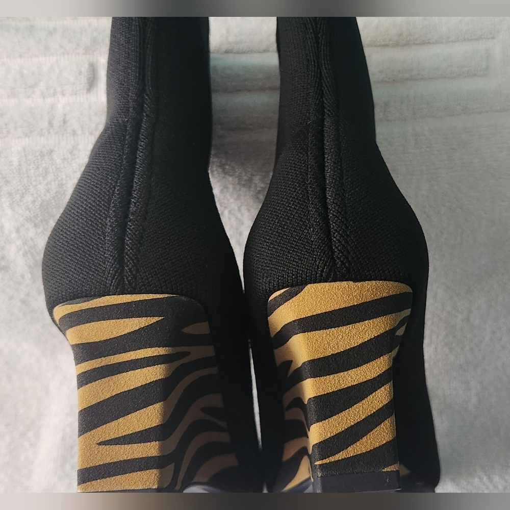 NEW Cosy Island Chic Women's Black w/Zebra Wedge Heel Pull On Ankle Boots Size 6 - Picture 6 of 11